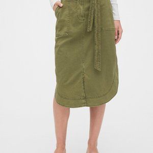 COPY - NEW Gap comfortable Khaki Shirrttail Midi …